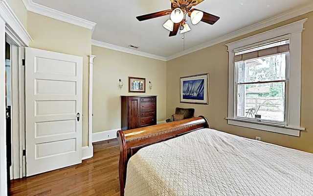 photo 4 of Sunny W/ Wraparound Porch 2 Bedroom Home