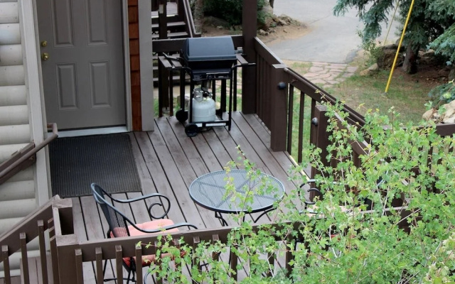 photo 4 of Sunnyside Knoll: 19 1 Bedroom Apts
