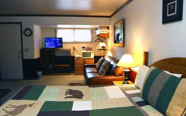 photo 2 of Sunnyside Knoll Resort