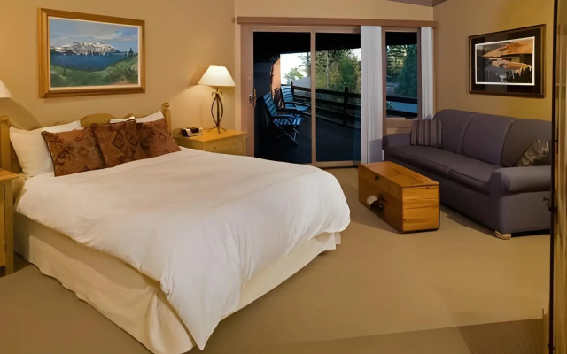 photo 4 of Sunnyside Restaurant & Lodge