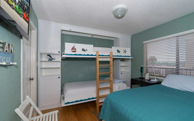 photo 2 of Sunrise 306 by Ocean Properties