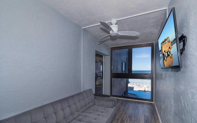 photo 3 of Sunrise 306 by Ocean Properties