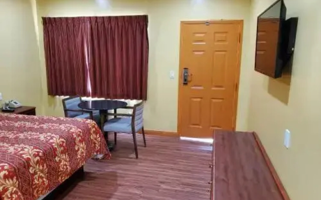 photo 2 of Sunrise Inn