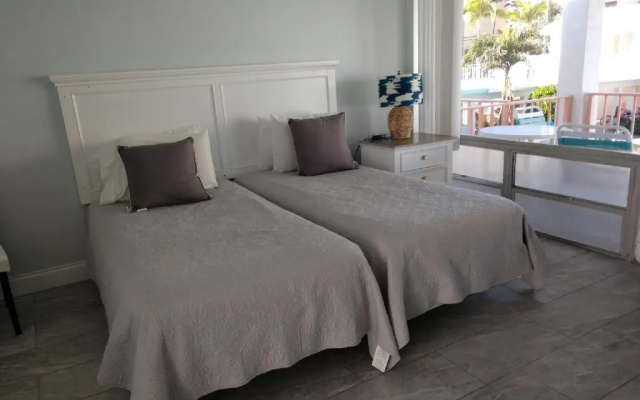photo 2 of Sunrise Ocean Suites