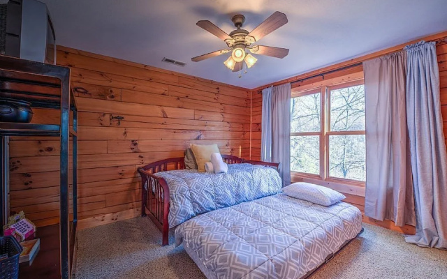 photo 5 of Sunrise Ridge - 3 Br Cabin