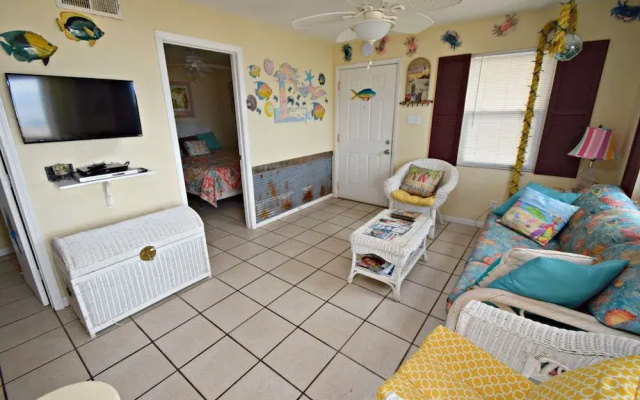 photo 5 of Sunrise Village 101 by RedAwning