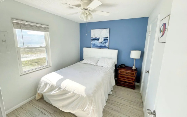 photo 3 of Sunrise Ge 103 2 Bedroom Condo by RedAwning