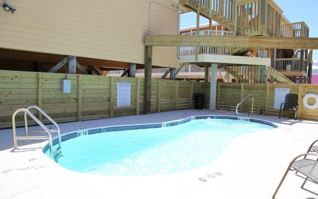 photo 4 of Sunrise Ge 109 2 Bedroom Condo by RedAwning