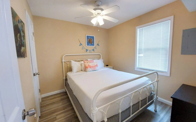 photo 5 of Sunrise Ge 110 2 Bedroom Condo by RedAwning