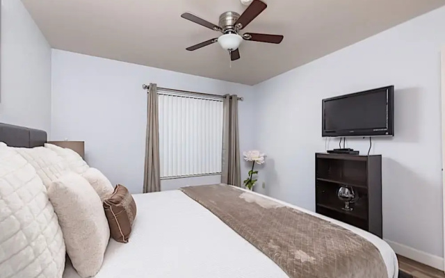 photo 5 of Sunscape Getaway 1BR by Casago