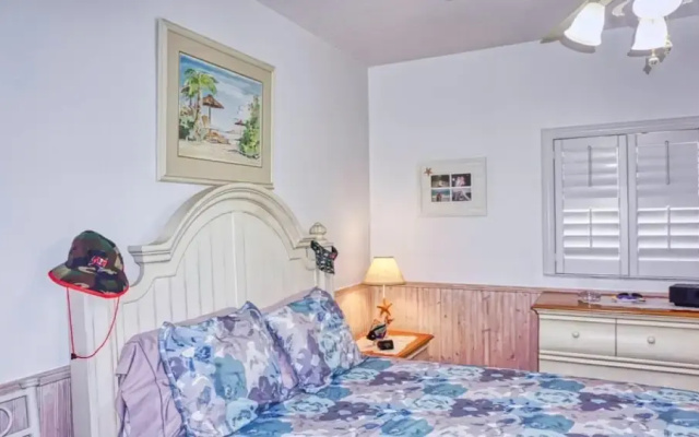 photo 5 of Sunset Beach Chateau Treasure Island 8470