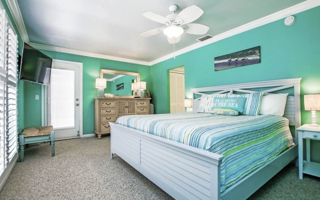 photo 5 of Sunset Captiva 19 2 Bedroom Home