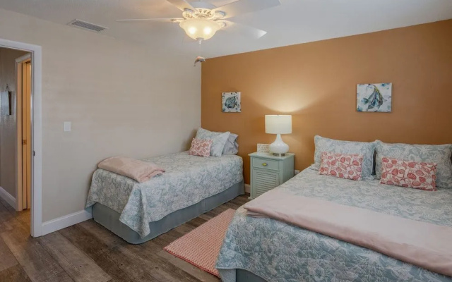 photo 3 of Sunset Chateau Beach Condo Star5vacations
