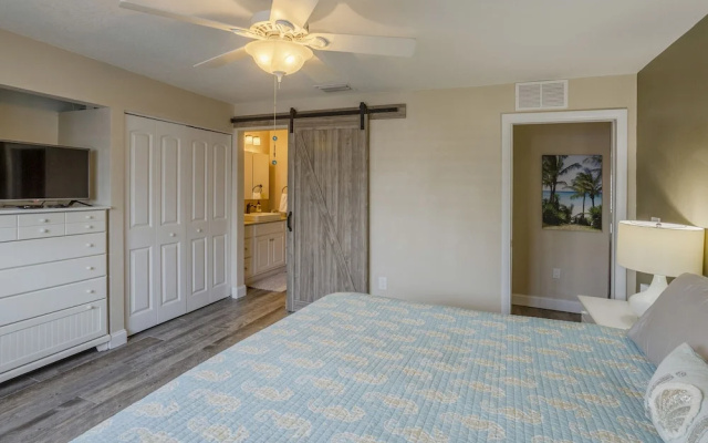 photo 5 of Sunset Chateau Beach Condo Star5vacations