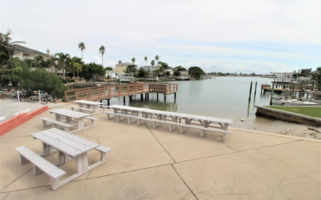 photo 4 of Sunset Cove 28S
