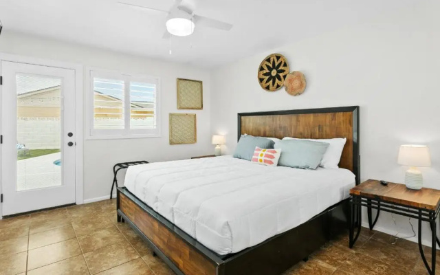 photo 2 of Sunset House