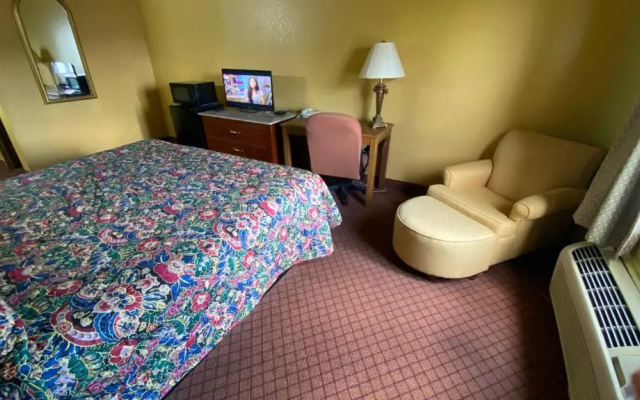 photo 5 of Sunset Inn Rolla