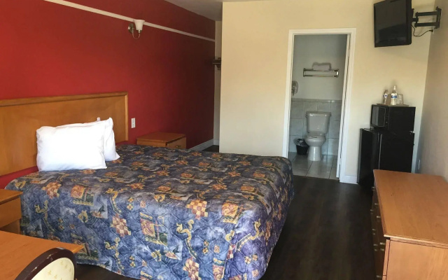 photo 5 of Sunset Motel