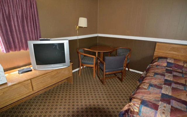 photo 5 of Sunset Motel
