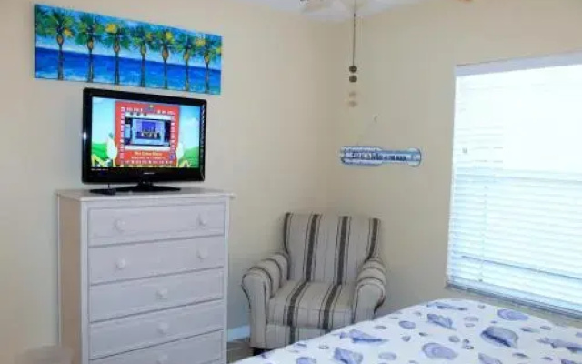 photo 2 of Sunset Paradise 11 Apartment