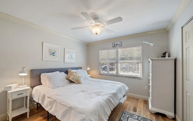 photo 2 of Sunset Sanctuary 2 Bedroom Condo by RedAwning