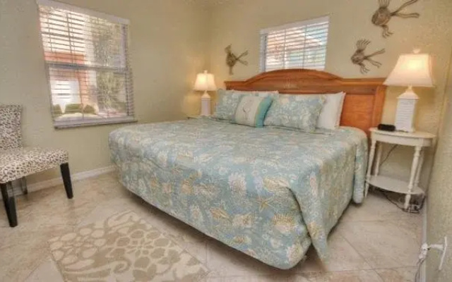 photo 5 of Sunset Sea esta 4 Br home by RedAwning