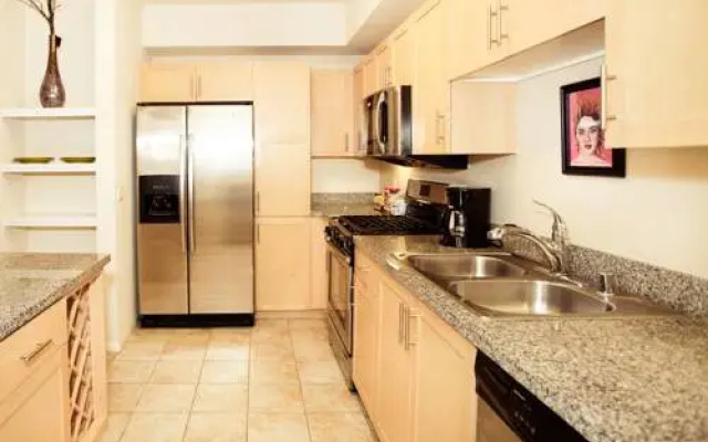 photo 2 of Sunset Suites Apartment