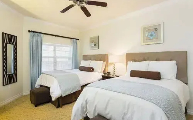 photo 3 of Sunset View Luxury Reunion 3 Br Condo By Redawning