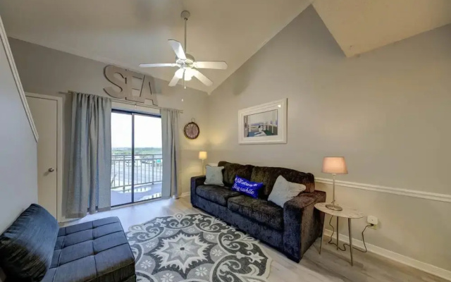 photo 3 of Sunset views overlooking the sugar sands in Orange Beach with multiple pools