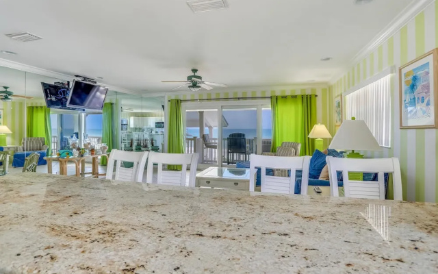 photo 4 of Sunset Villas 4 Awesome Views/2 Balconies/pool/deck/bbq!