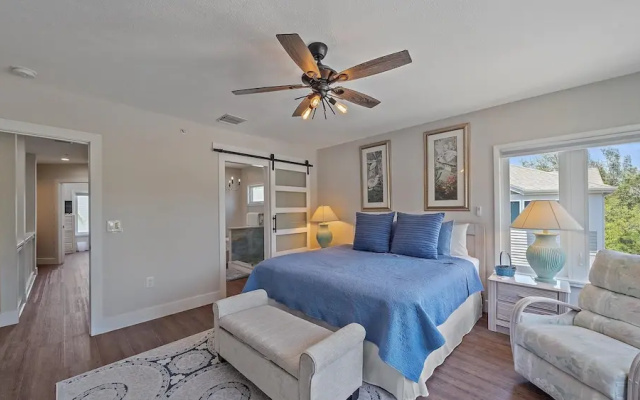 photo 5 of Sunshine Cottage At Cedars 2 Bedroom Condo by RedAwning