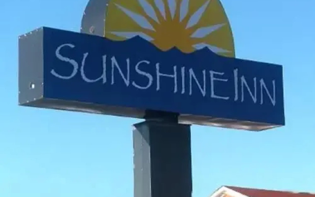 photo 4 of Sunshine Inn