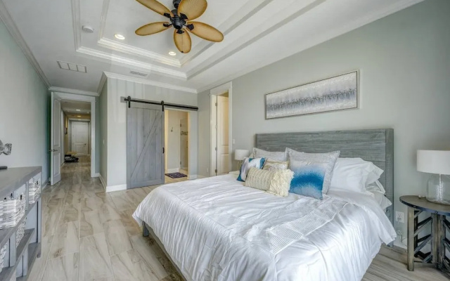 photo 3 of Sun-splashed Luxe Townhome - Walk to the Sand