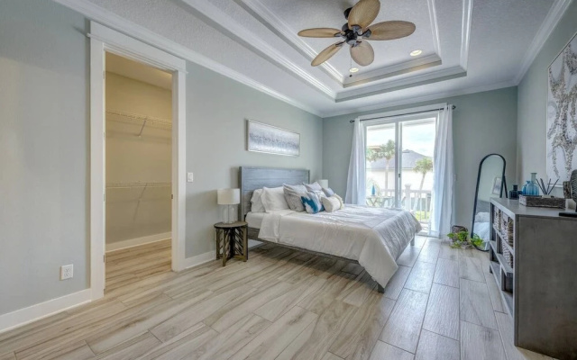 photo 4 of Sun-splashed Luxe Townhome - Walk to the Sand