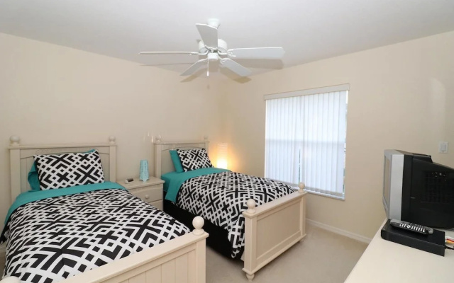photo 3 of Suntastic