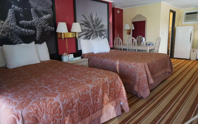 photo 5 of Royal Palace Inn & Suites