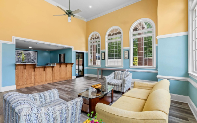 photo 2 of Super 8 by Wyndham Acworth/Atlanta Area