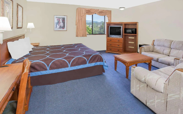 photo 5 of Super 8 by Wyndham Ashland