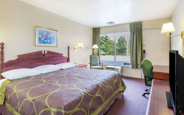 photo 3 of Ashland Studio Inn Richmond North near Kings Dominion (Listing Partner) Hotel