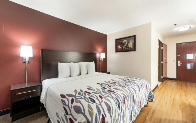 photo 5 of Red Roof Inn Auburn