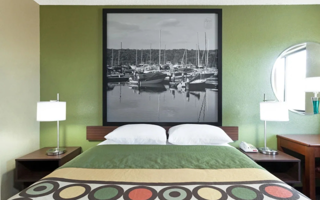 photo 4 of Super 8 Bath Hammondsport Area