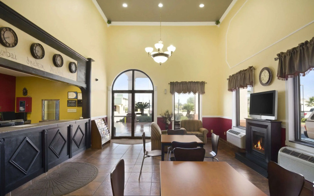photo 2 of Staywell Suites