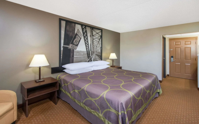 photo 3 of Super 8 By Wyndham Branson/Andy Williams Theater