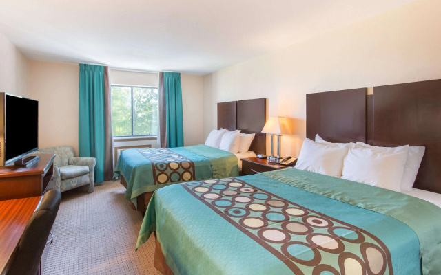 photo 4 of Super 8 by Wyndham Danville