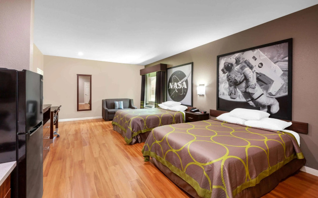 photo 5 of Super 8 by Wyndham Houston Northwest Cypress