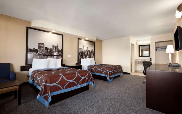photo 5 of Super 8 by Wyndham Rahway/Newark