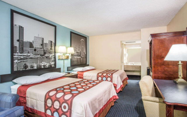 photo 4 of Super 8 by Wyndham Camp Springs/Andrews AFB DC Area