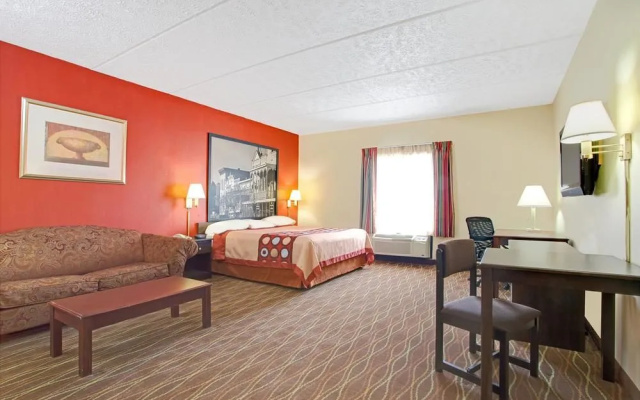 photo 5 of Super 8 Canton
