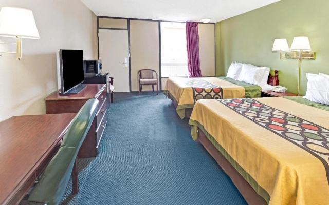 photo 3 of Super 8 by Wyndham Carrollton GA