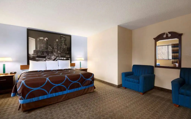 photo 3 of Super 8 Charlotte University